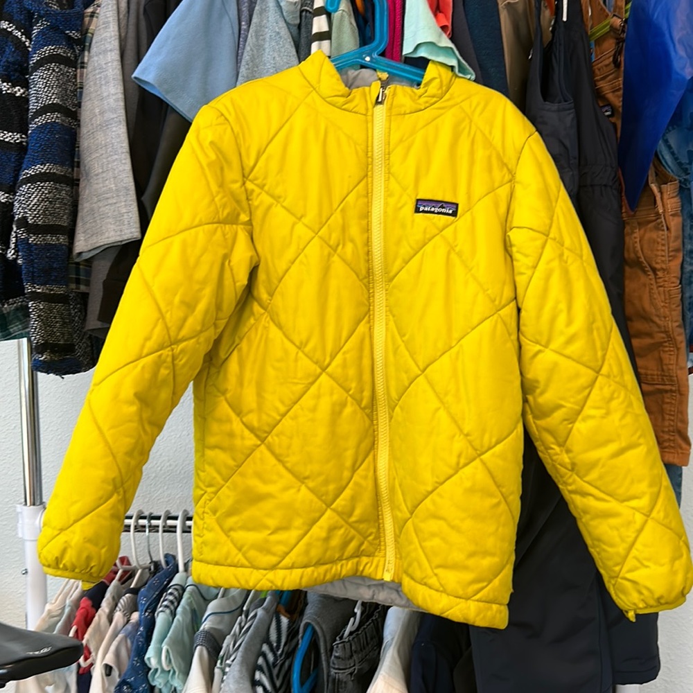 Patagonia kids hi-loft down jacket Sz 10